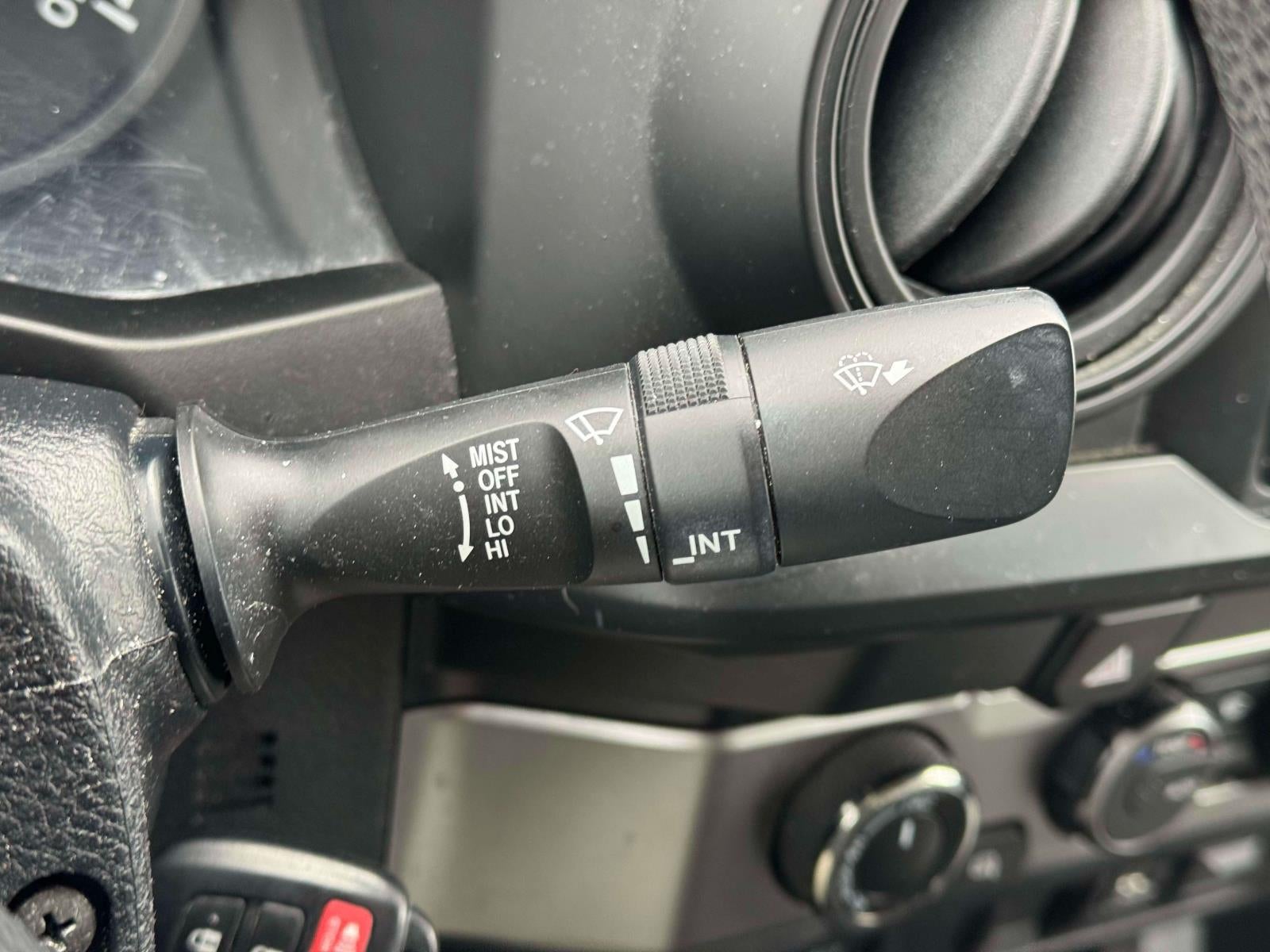 2021 Toyota Tacoma SR V6