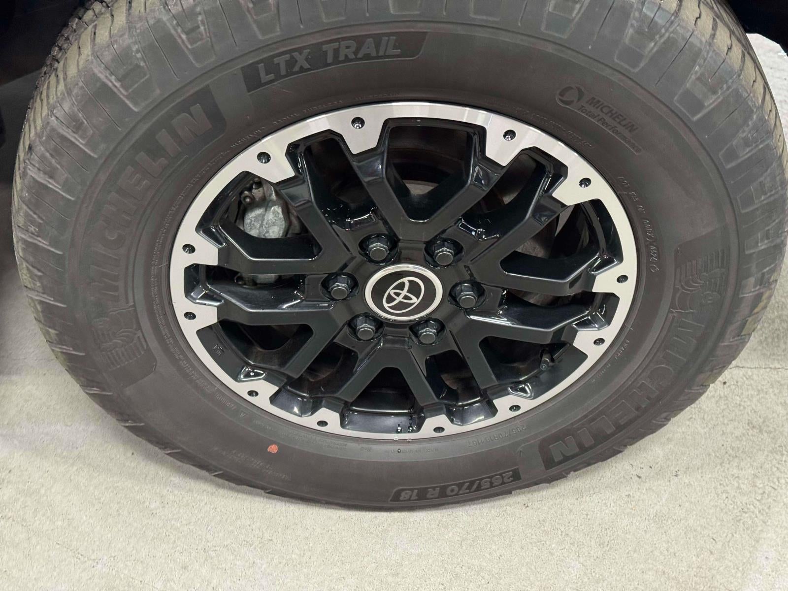 2024 Toyota Tundra SR5