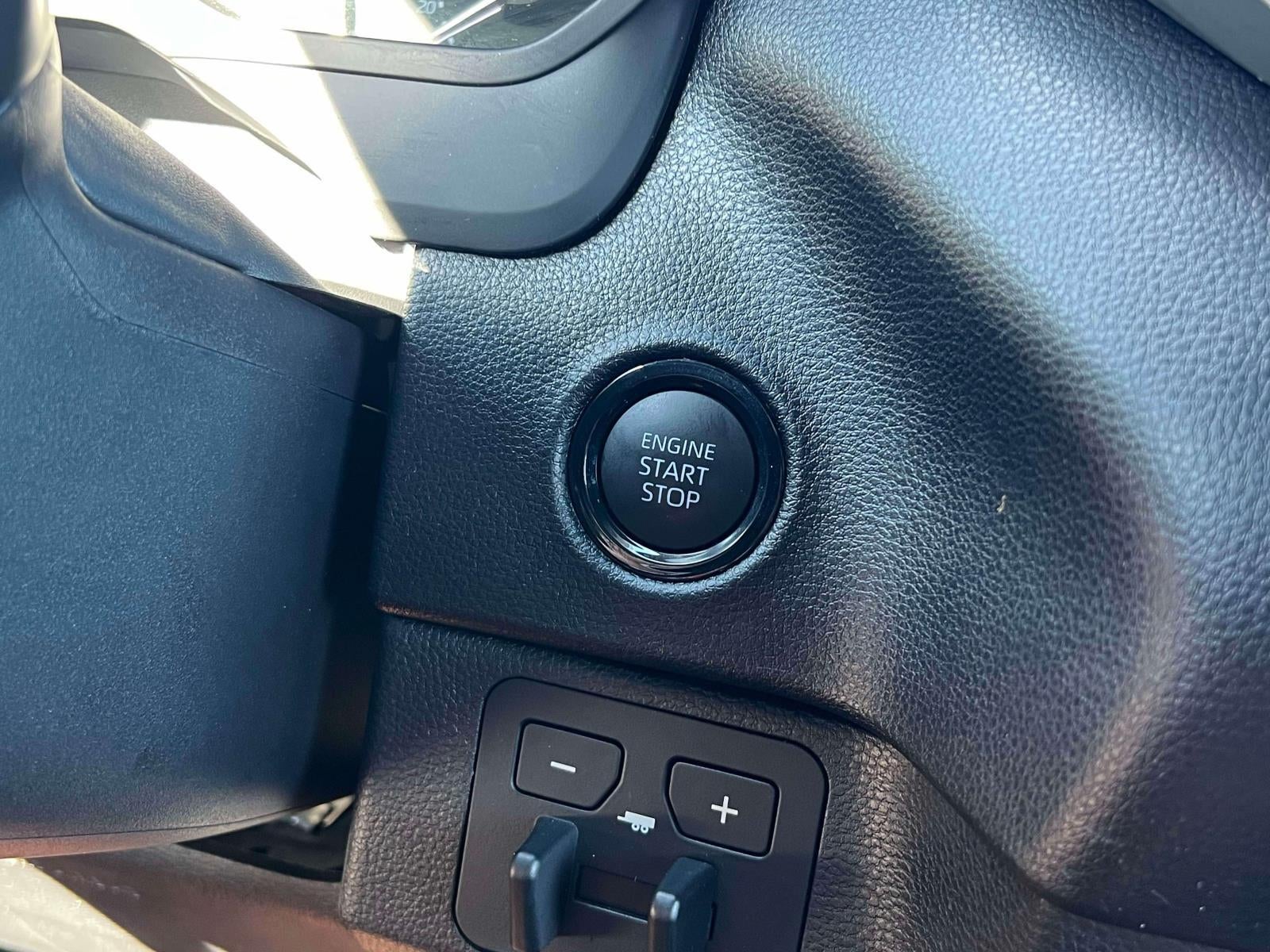 2026 Toyota Tundra SR5 CrewMax 5.5 Bed