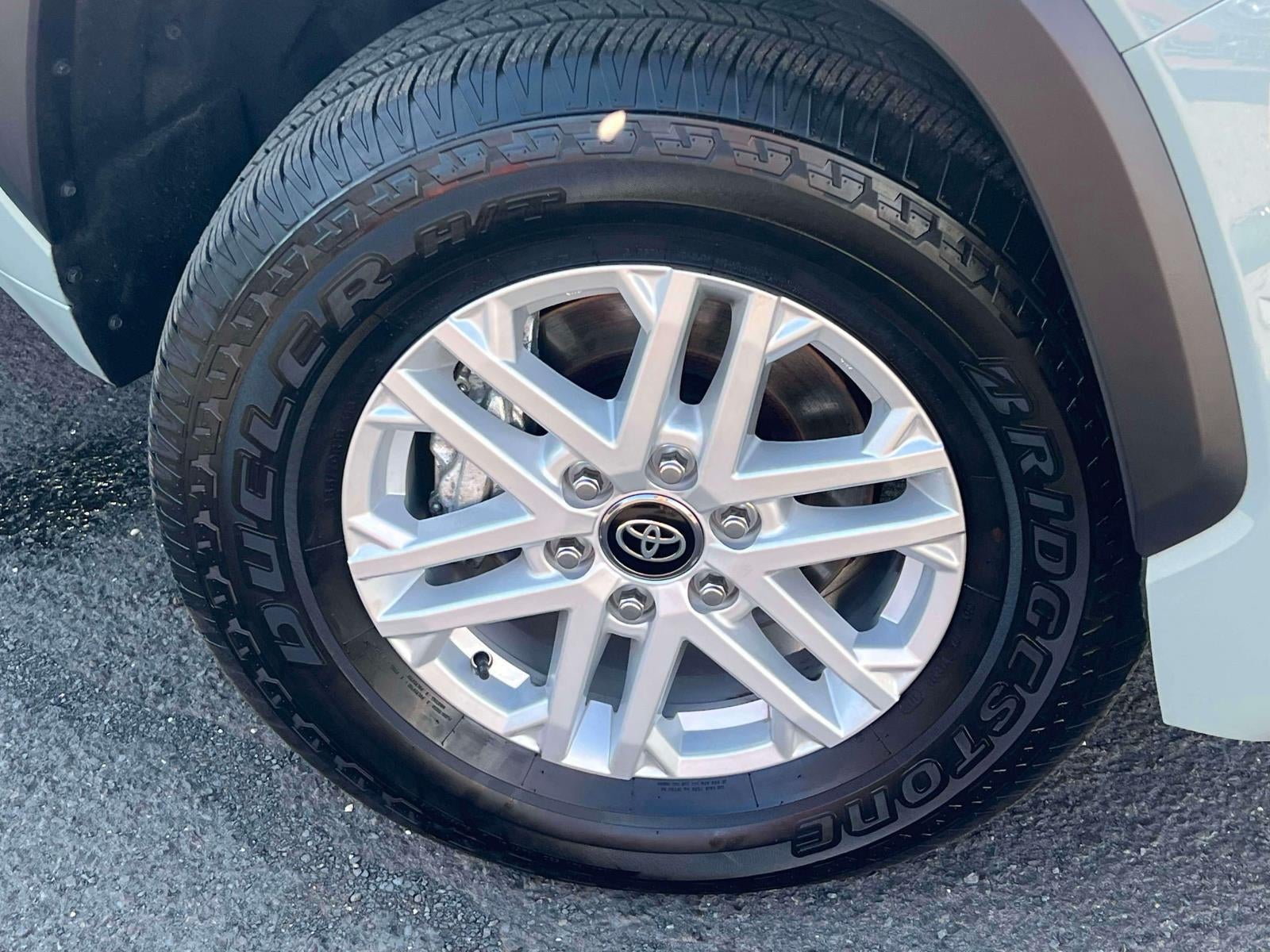 2026 Toyota Tundra SR5 CrewMax 5.5 Bed