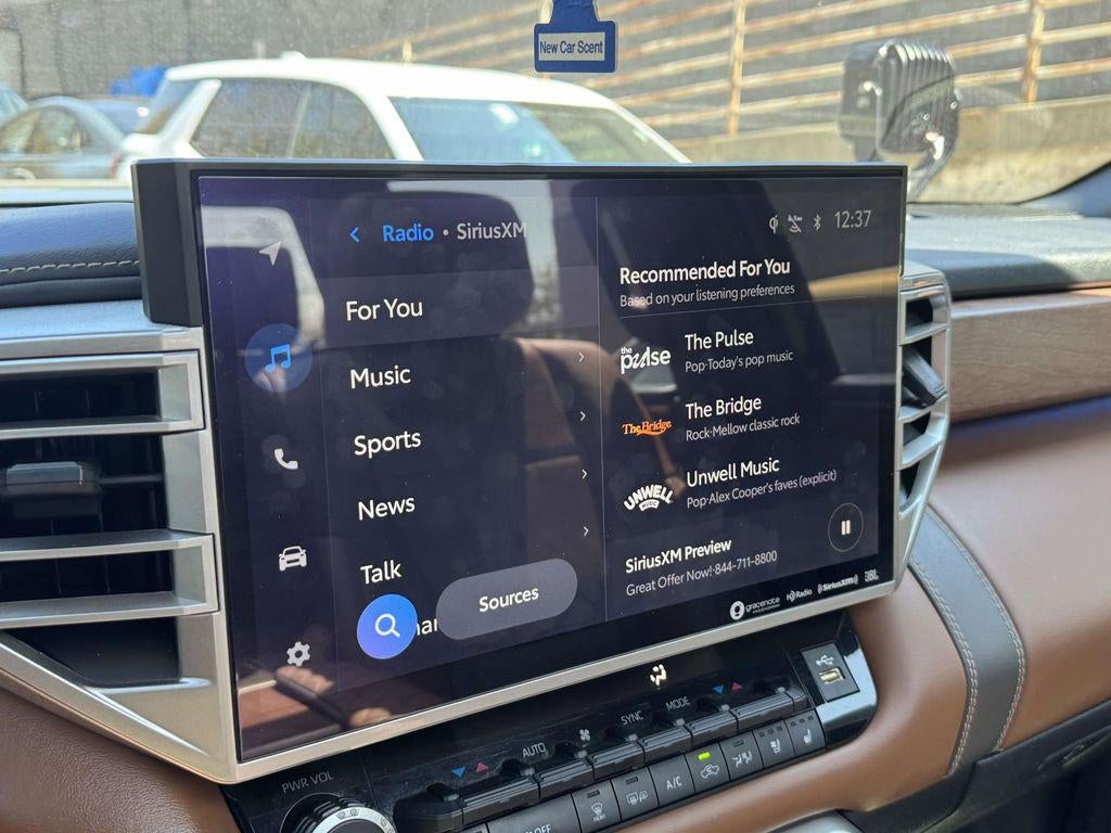 2022 Toyota Tundra Hybrid 1794 Edition