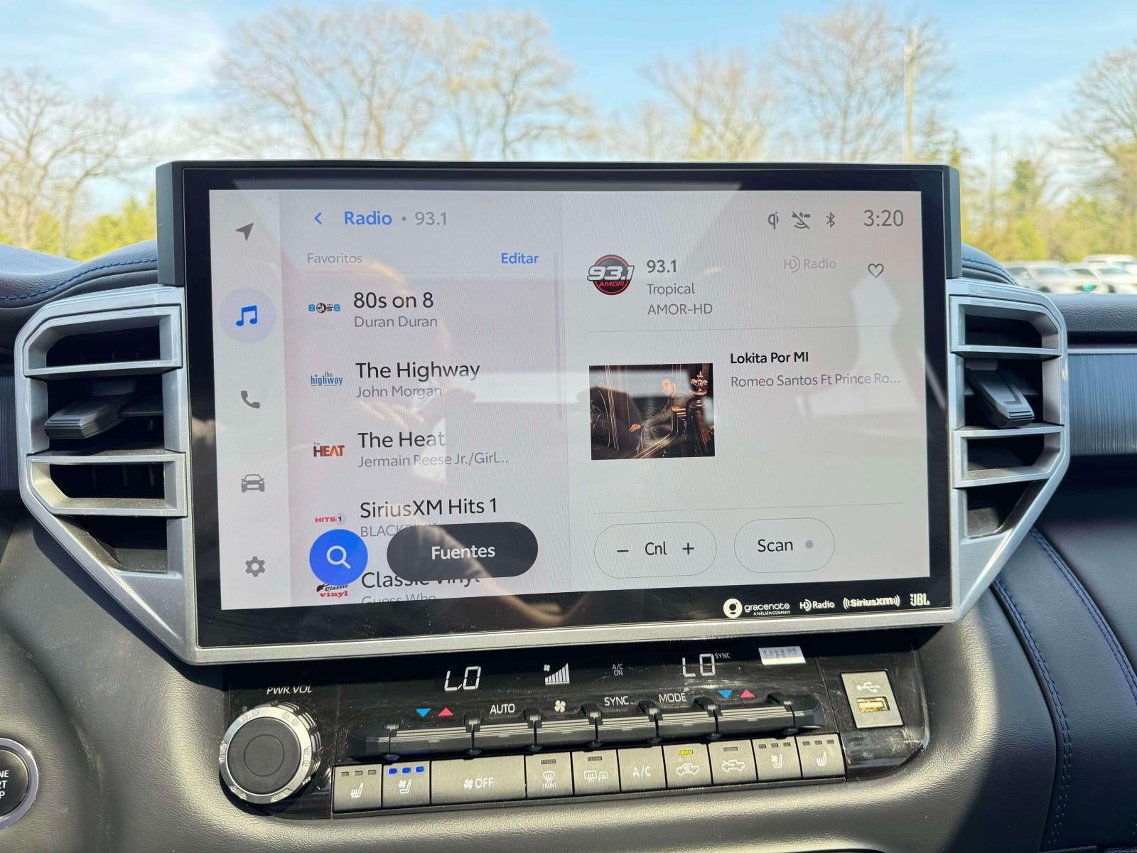 2023 Toyota Tundra Platinum