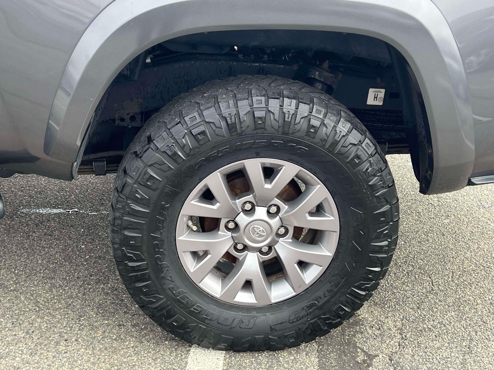 2019 Toyota Tacoma SR5