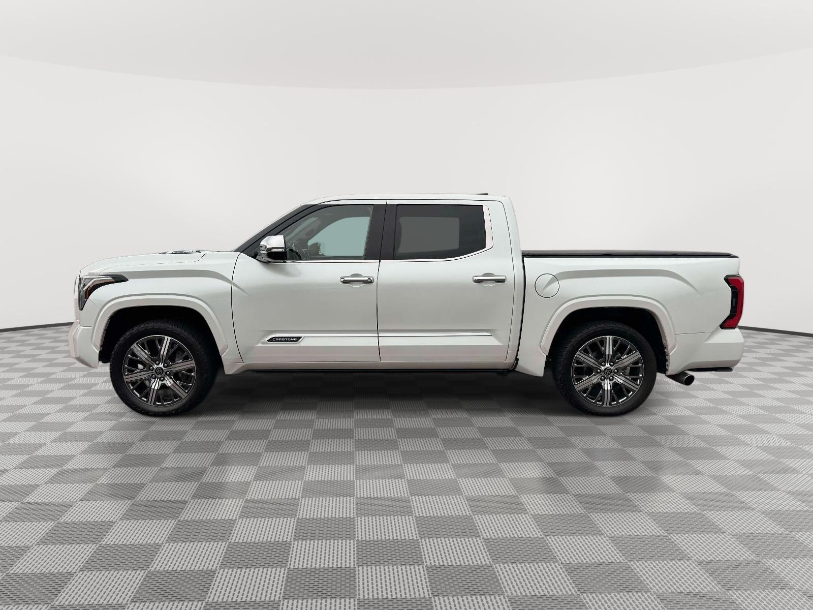 2022 Toyota Tundra Hybrid Capstone