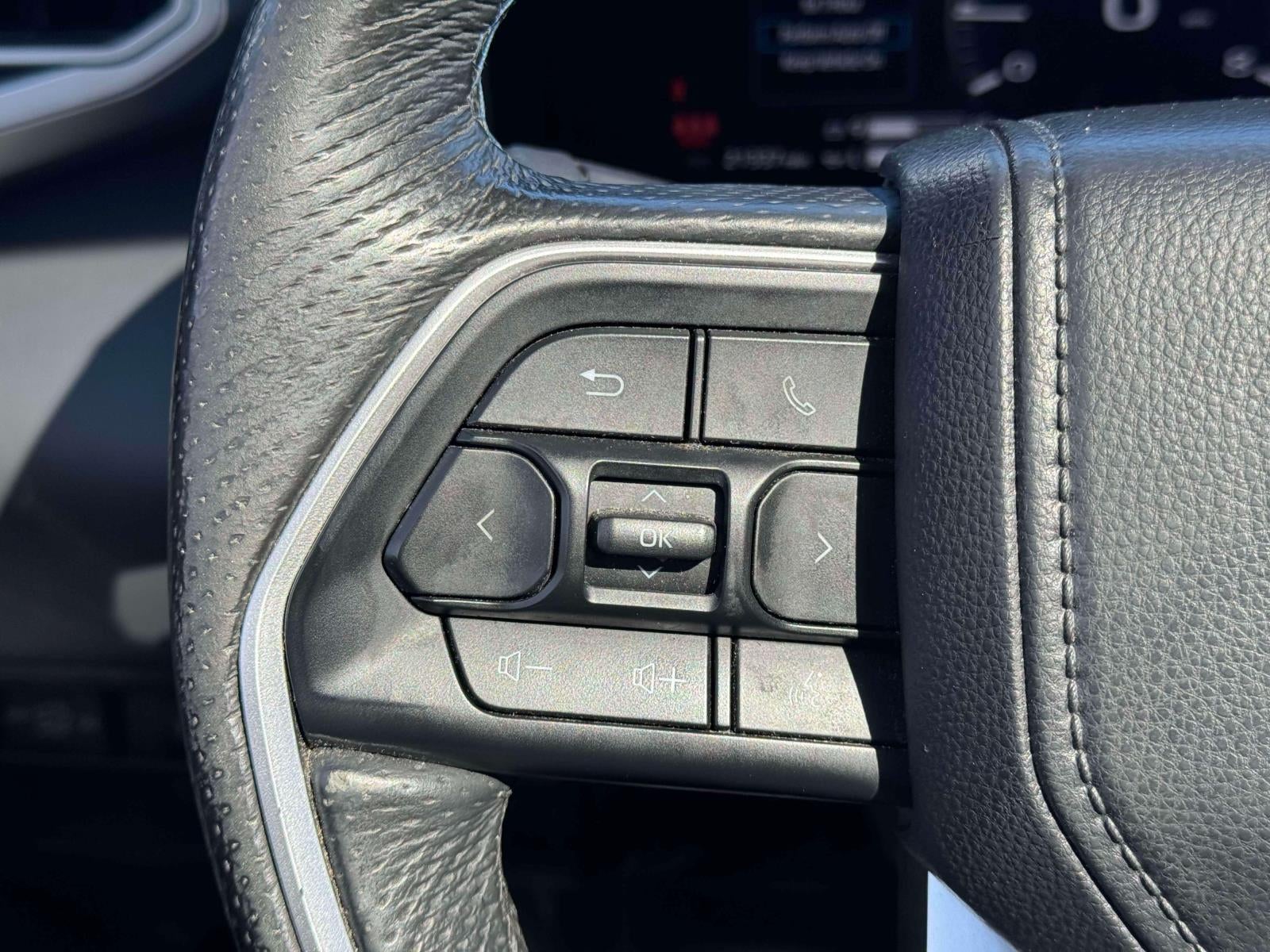 2025 Toyota Tundra Hybrid Platinum Hybrid CrewMax 5.5 Bed