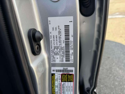 2025 Toyota Tundra Hybrid Platinum Hybrid CrewMax 5.5 Bed