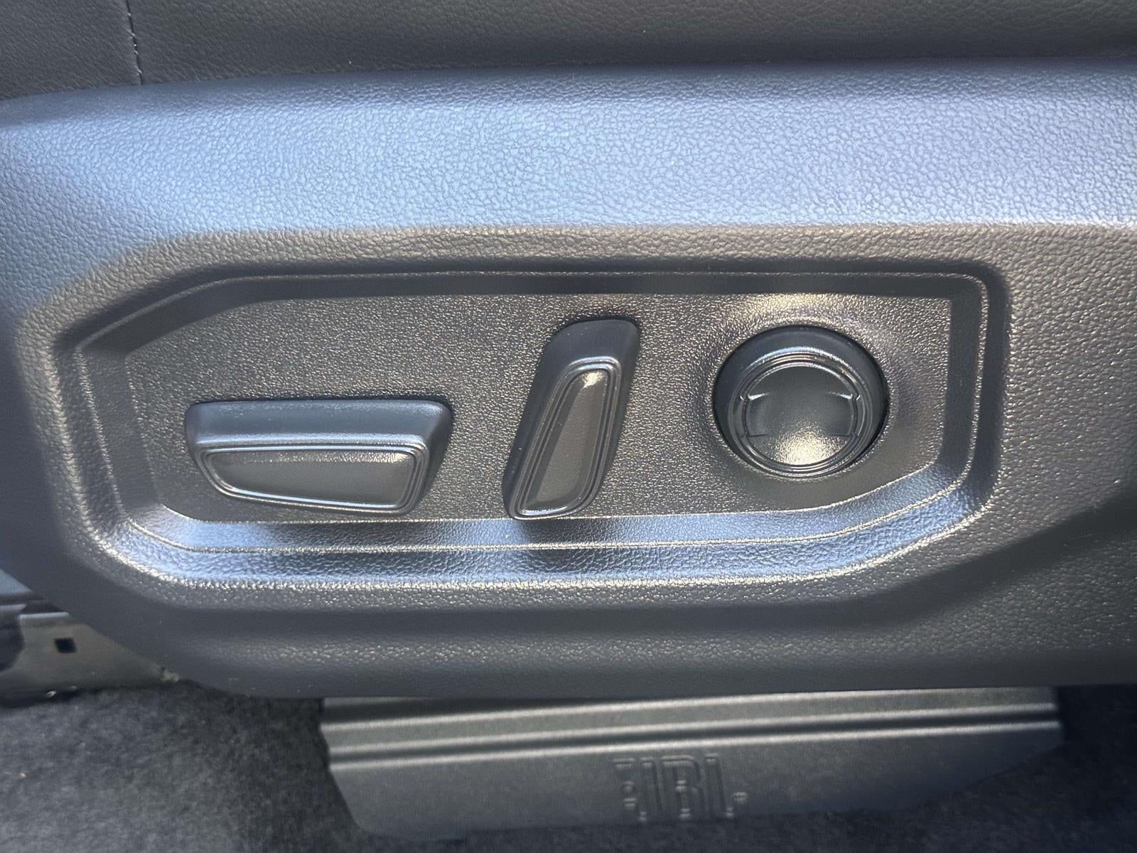 2025 Toyota Tundra Hybrid Limited CrewMax 6.4 Bed