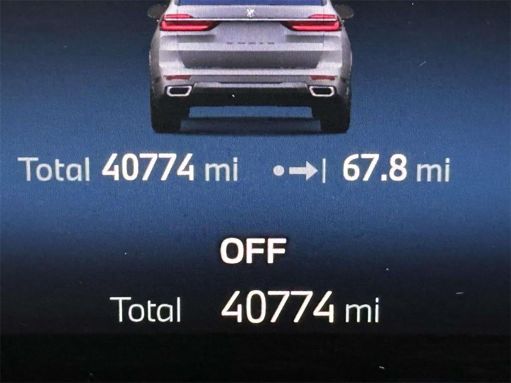 2024 BMW X7 xDrive40i