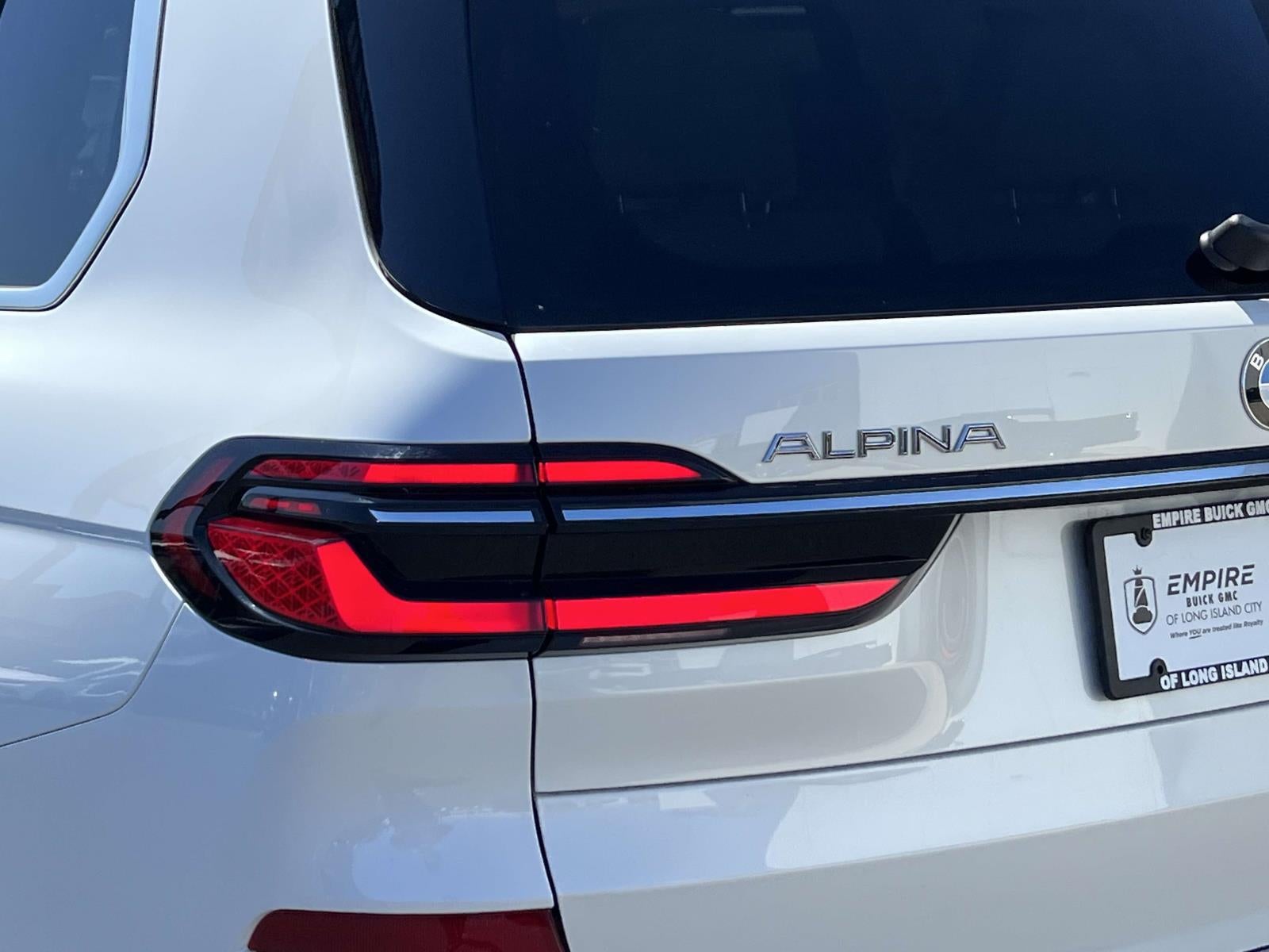 2024 BMW ALPINA XB7 ALPINA XB7