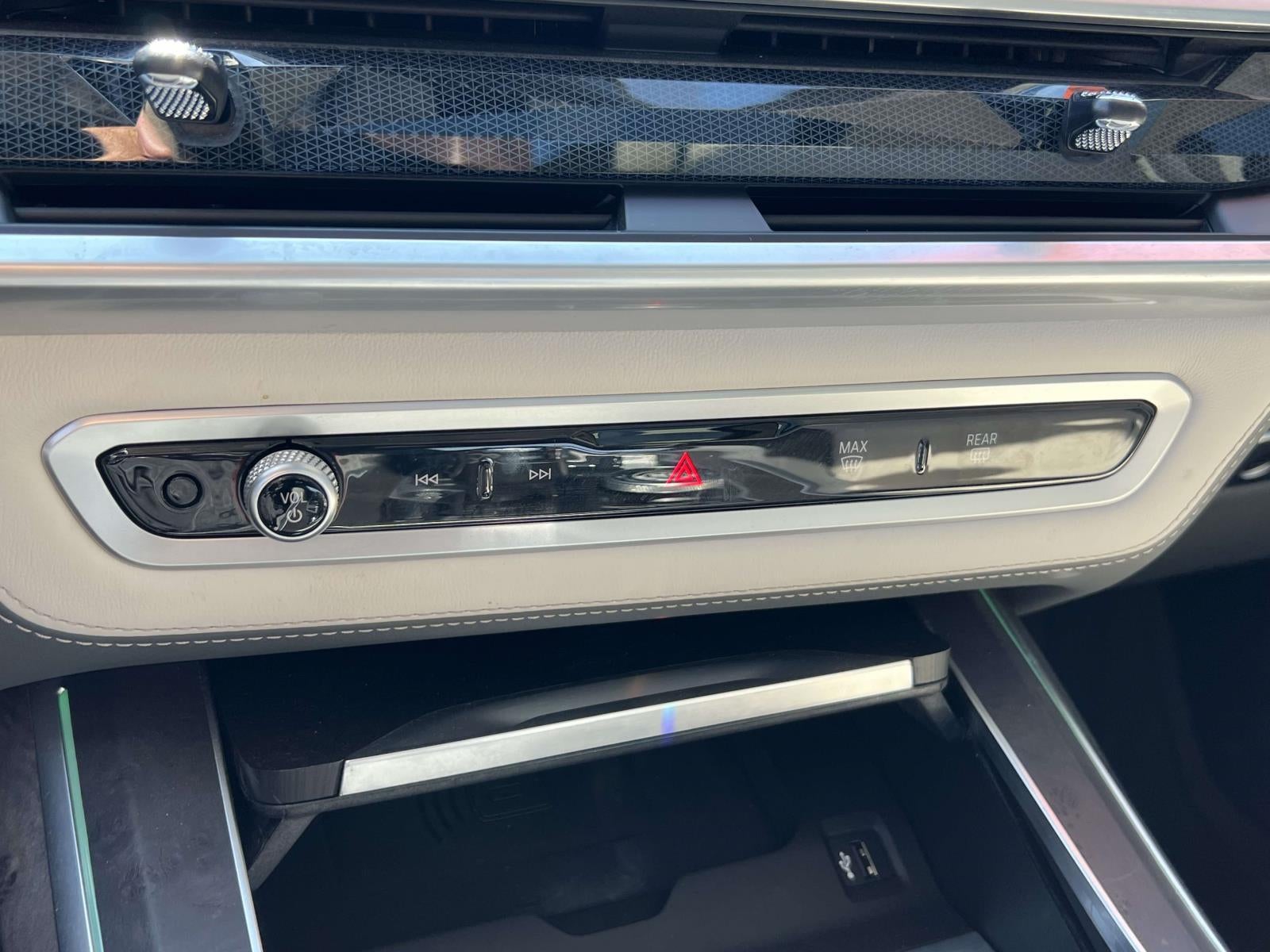 2024 BMW ALPINA XB7 ALPINA XB7