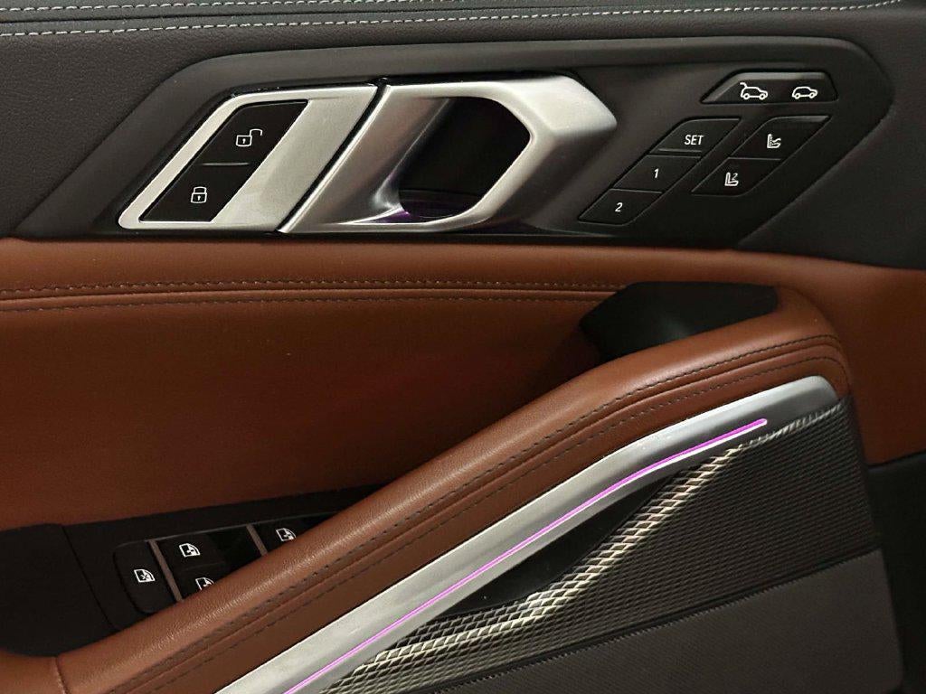 2023 BMW X6 xDrive40i