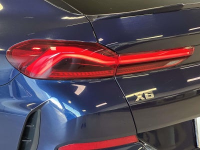 2022 BMW X6 M50i