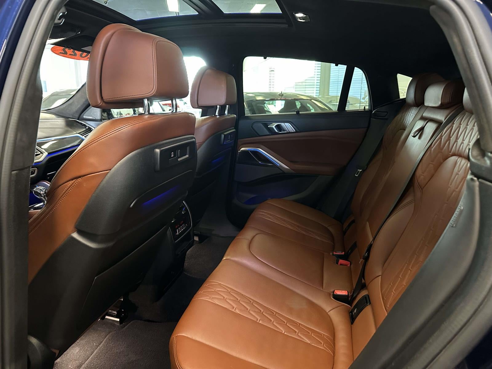 2022 BMW X6 M50i