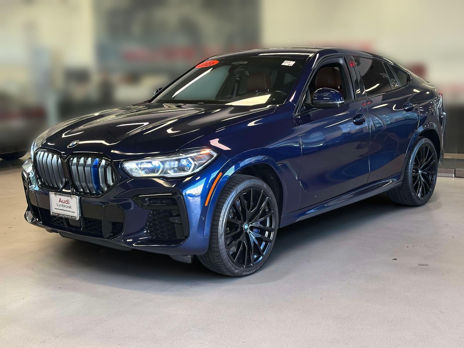 2022 BMW X6 M50i