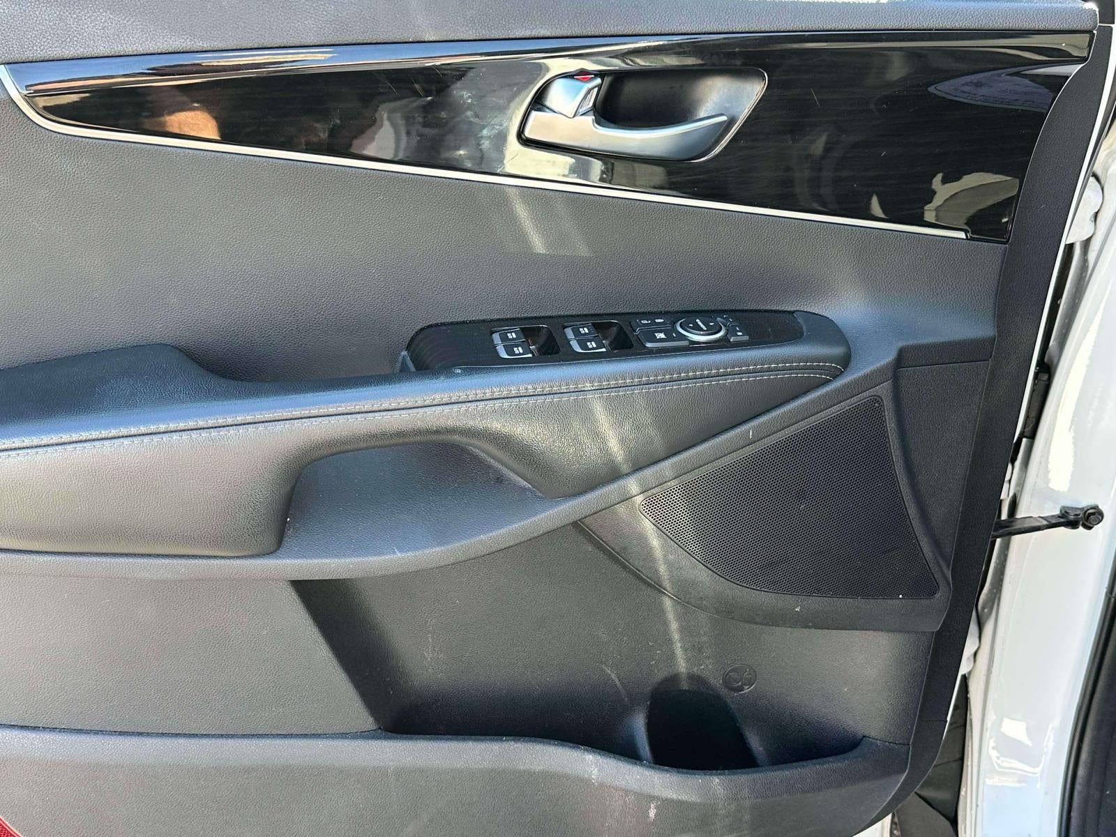 2020 Kia Sorento 3.3L LX