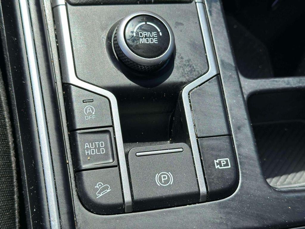 2024 Kia Sorento LX