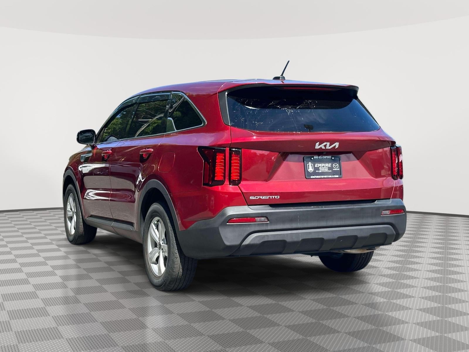 2023 Kia Sorento LX