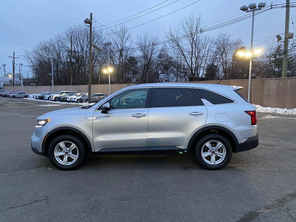 2022 Kia Sorento LX