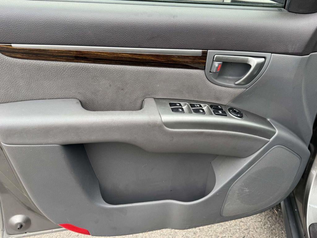 2011 Hyundai Santa Fe SE