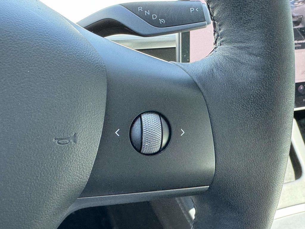 2022 Tesla Model 3 Long Range Dual Motor All-Wheel Drive