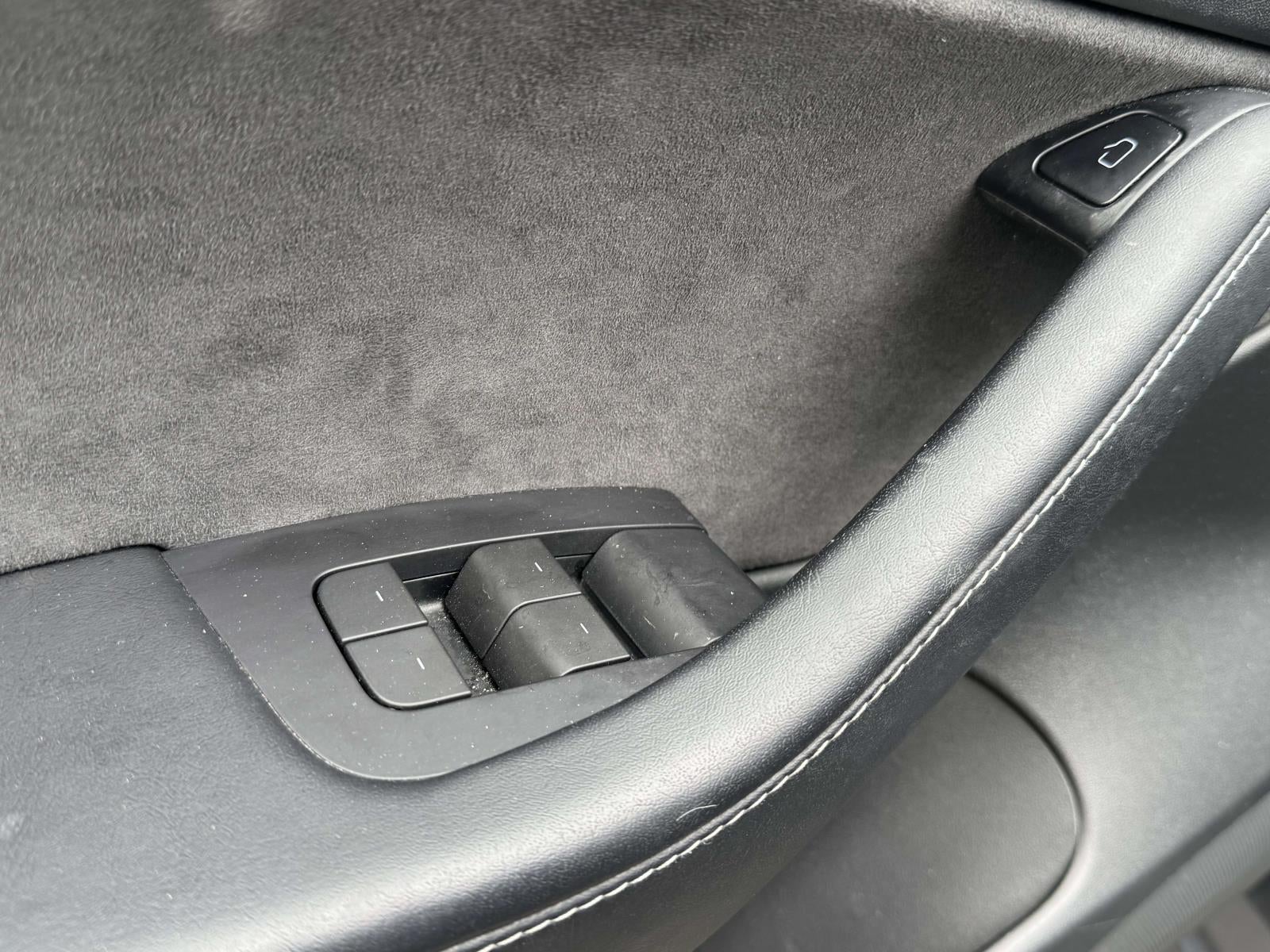 2022 Tesla Model 3 Performance Dual Motor All-Wheel Drive