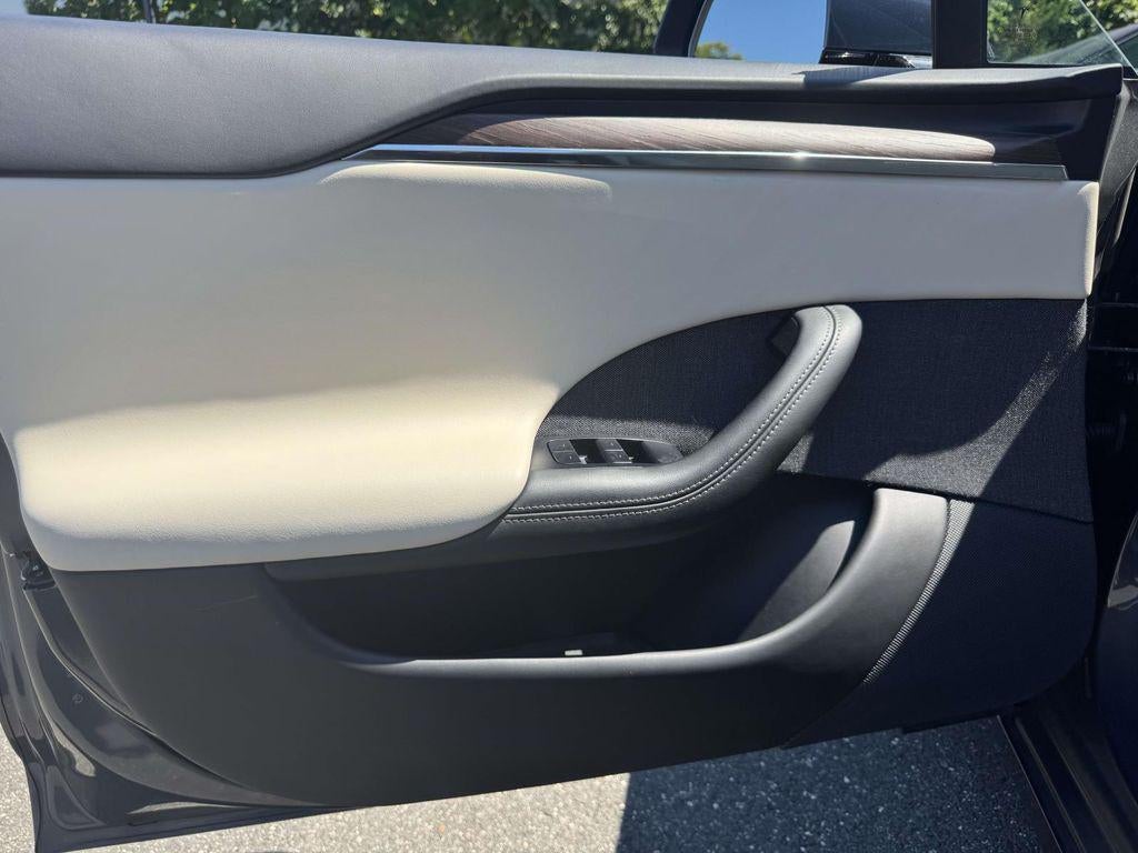 2022 Tesla Model S Dual Motor All-Wheel Drive