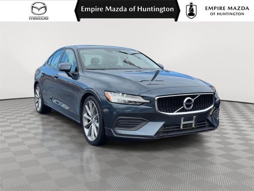 2020 Volvo S60 T5 Momentum