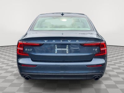 2020 Volvo S60 T5 Momentum