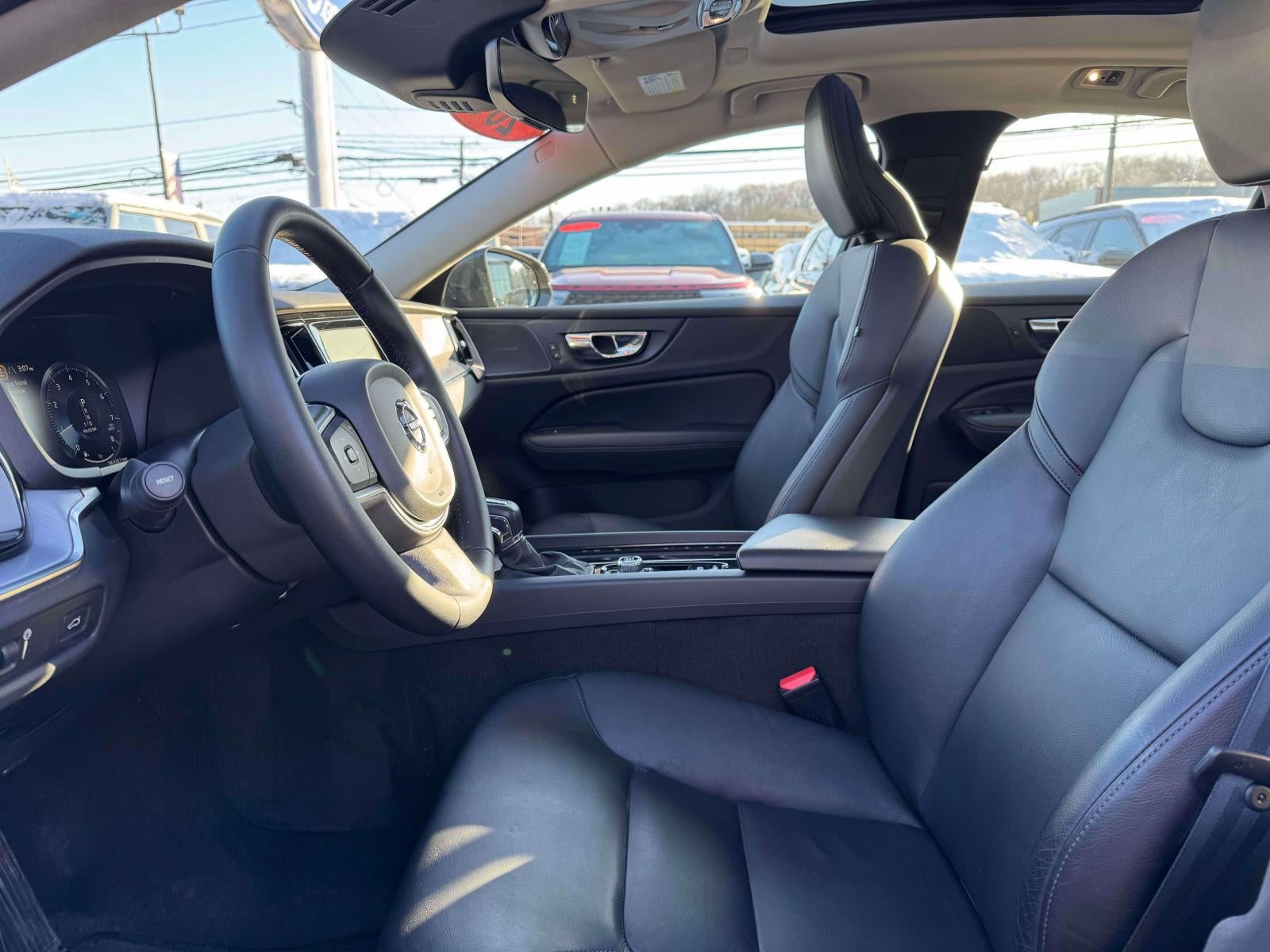 2019 Volvo S60 T6 Momentum