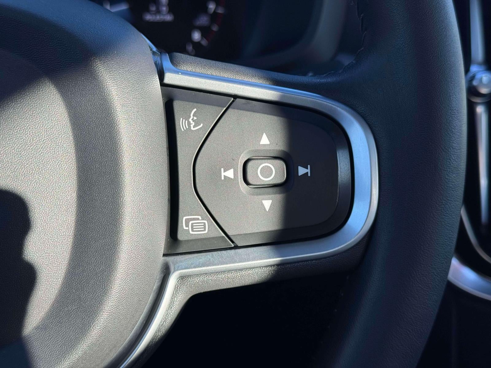 2019 Volvo S60 T6 Momentum