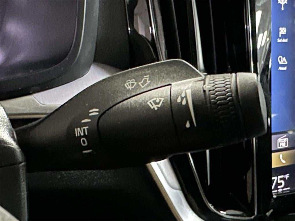 2019 Volvo S60 T6 Momentum