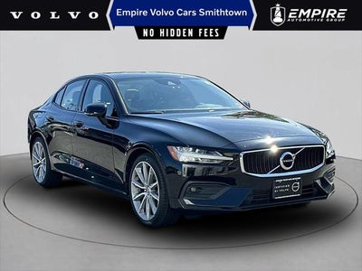 2021 Volvo S60 T6 Momentum