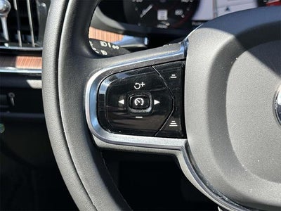 2021 Volvo S60 T6 Momentum