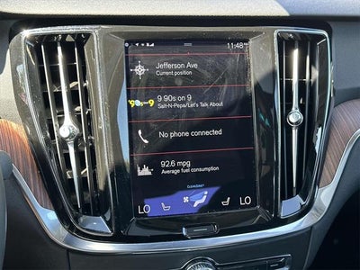 2021 Volvo S60 T6 Momentum