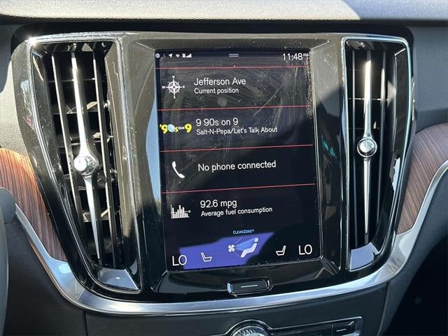 2021 Volvo S60 T6 Momentum
