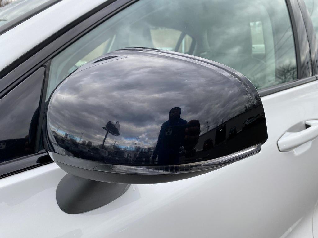 2024 Volvo S60 B5 Plus Dark Theme