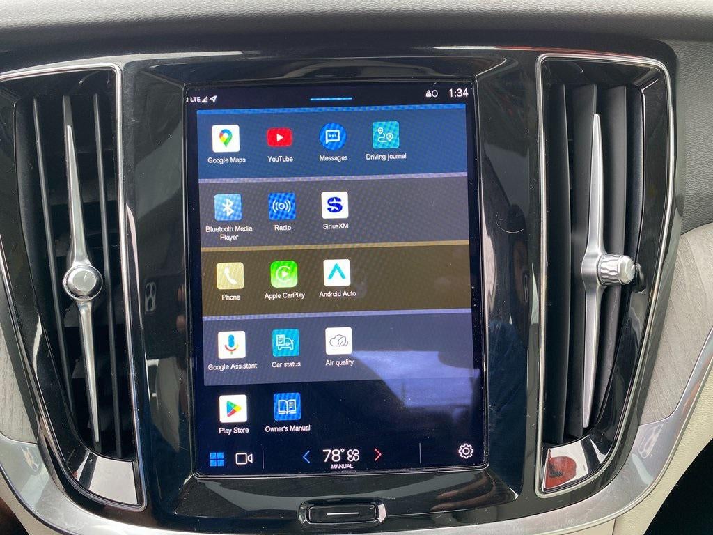 2024 Volvo S60 B5 Plus Dark Theme