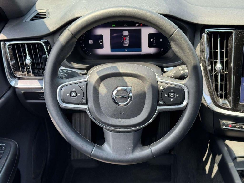 2023 Volvo S60 B5 Plus Black Edition