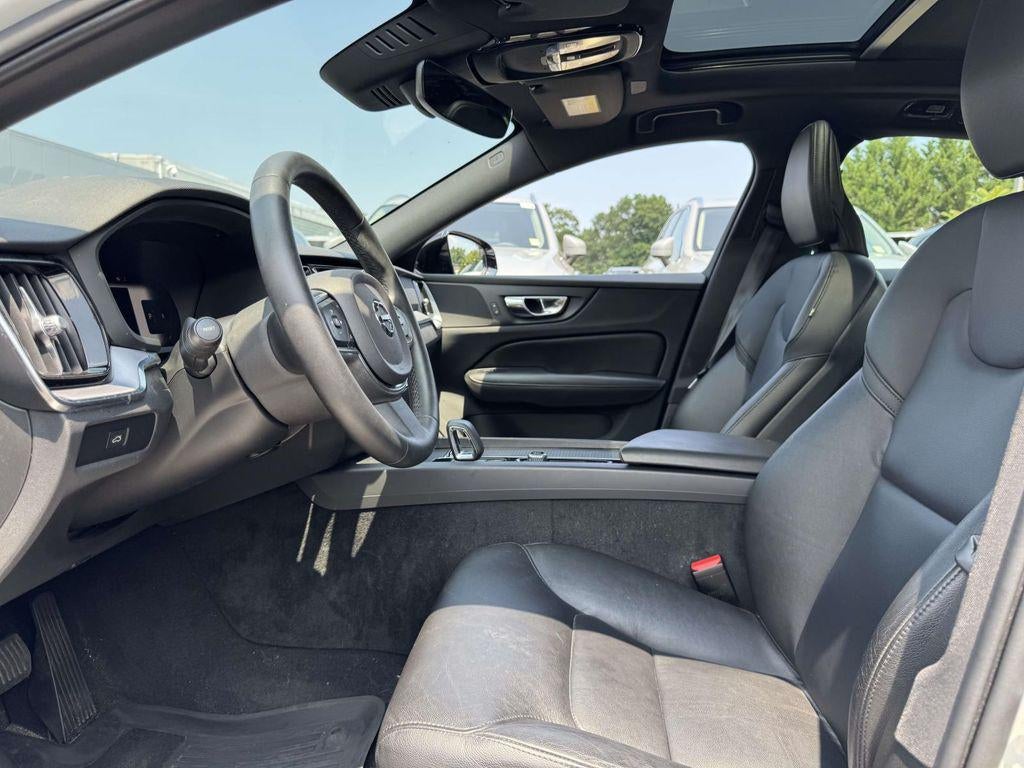 2023 Volvo S60 B5 Plus Black Edition