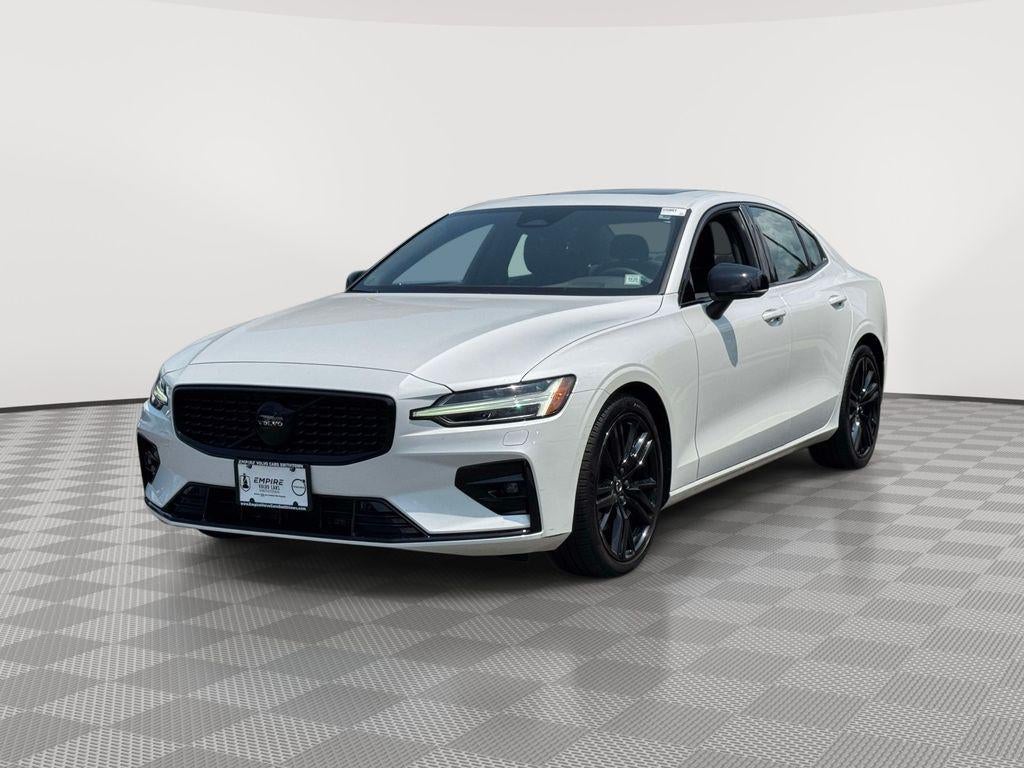 2023 Volvo S60 B5 Plus Black Edition