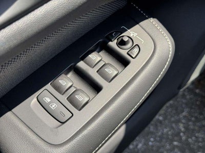 2024 Volvo S60 B5 Plus Black Edition