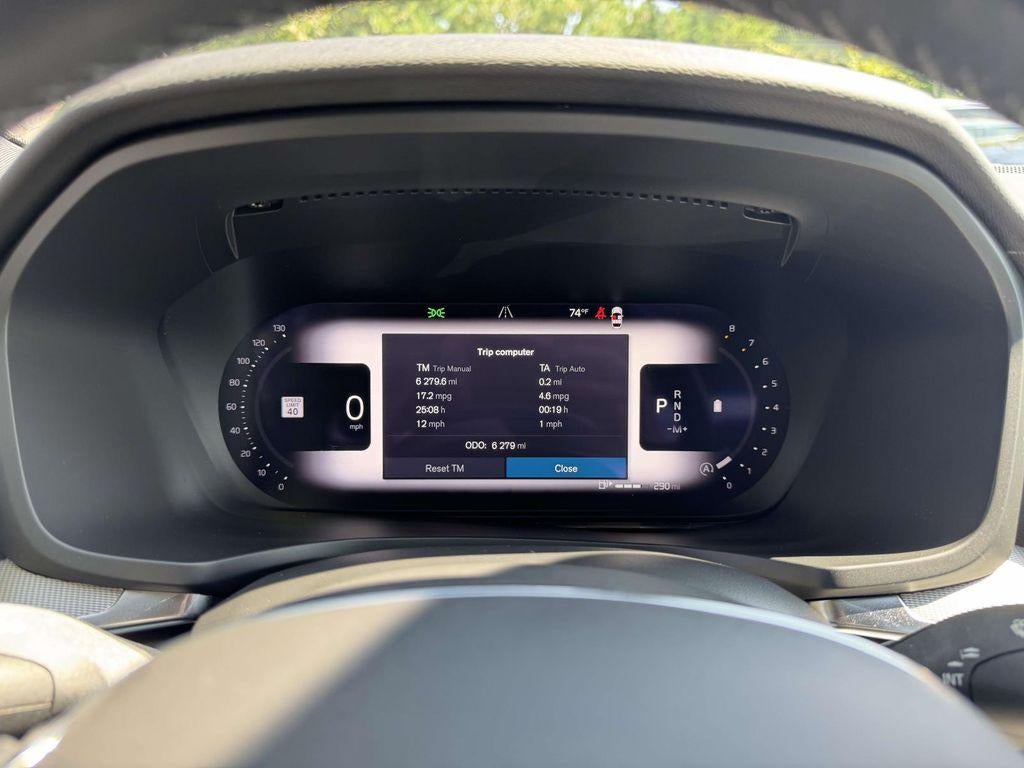 2024 Volvo S60 B5 Plus Black Edition