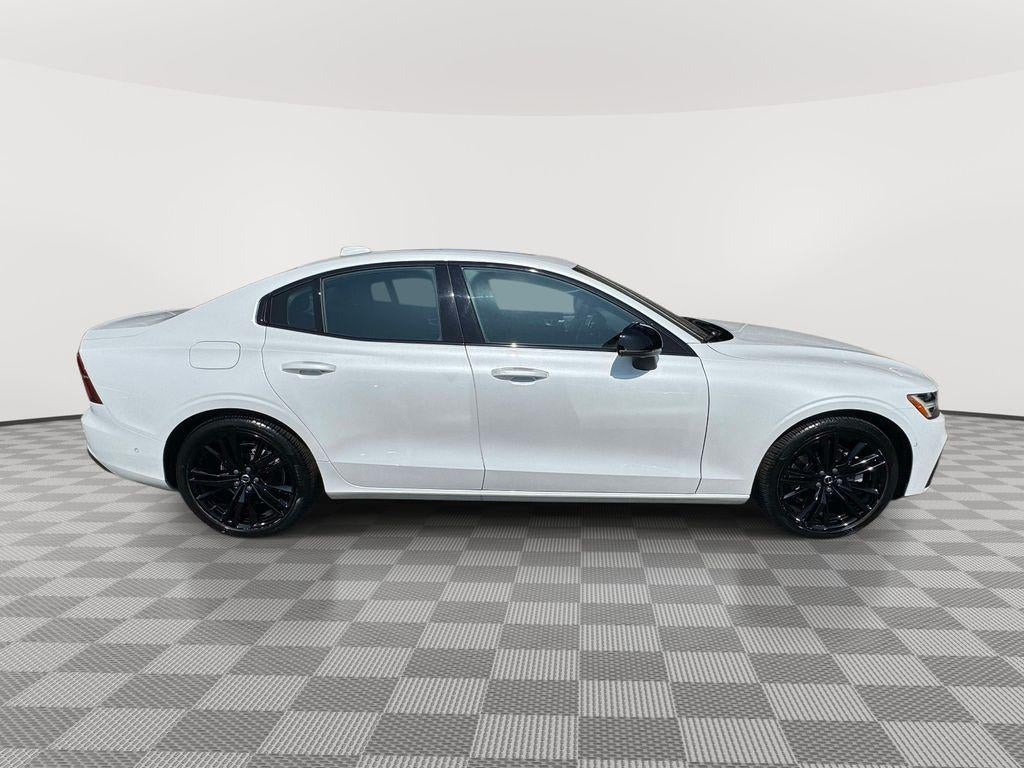 2024 Volvo S60 B5 Plus Black Edition