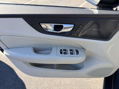 2024 Volvo S60 B5 Plus Dark Theme