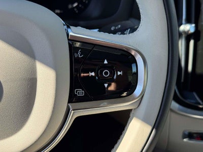 2024 Volvo S60 B5 Plus Dark Theme