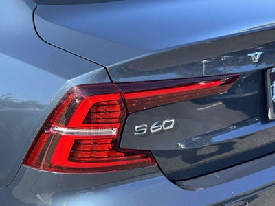 2024 Volvo S60 B5 Plus Dark Theme