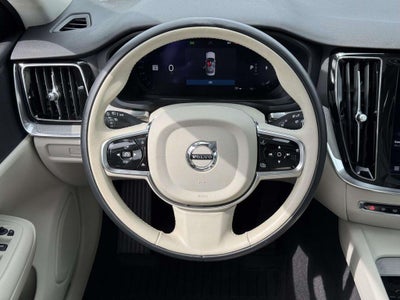 2024 Volvo S60 B5 Plus Dark Theme