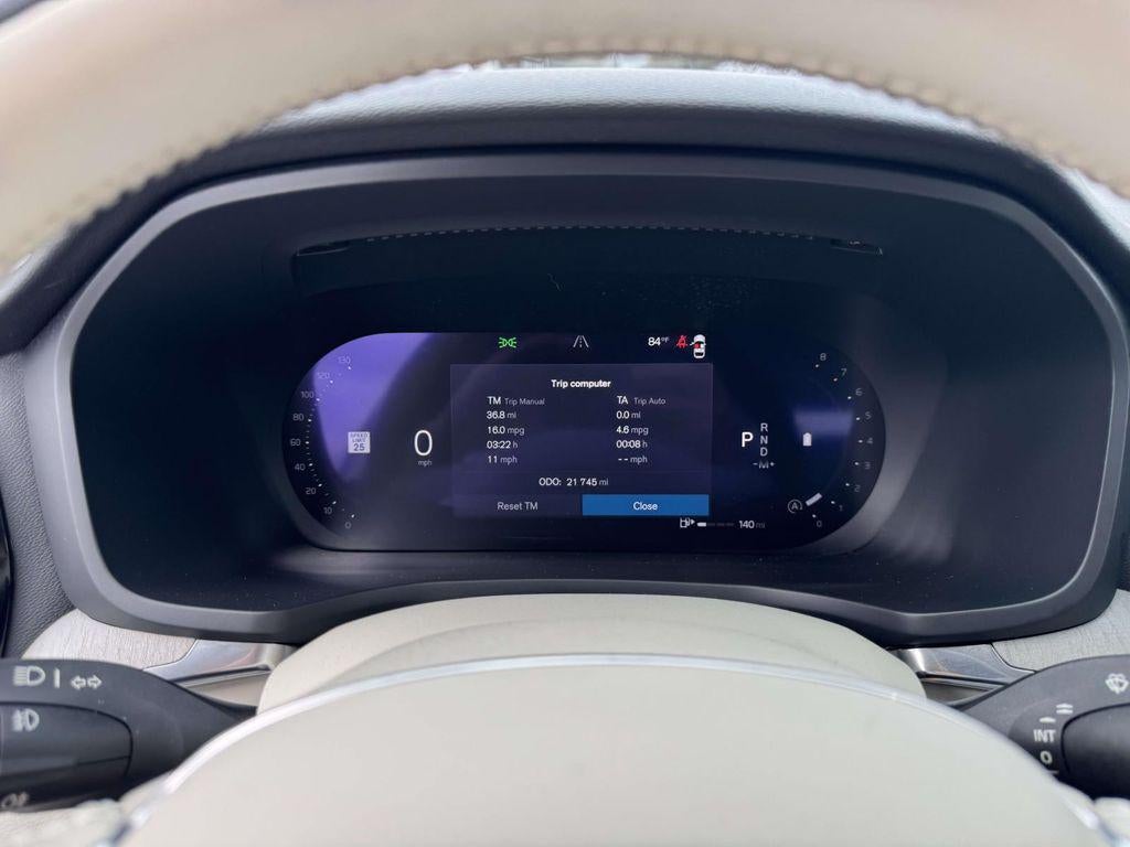 2024 Volvo S60 B5 Plus Dark Theme