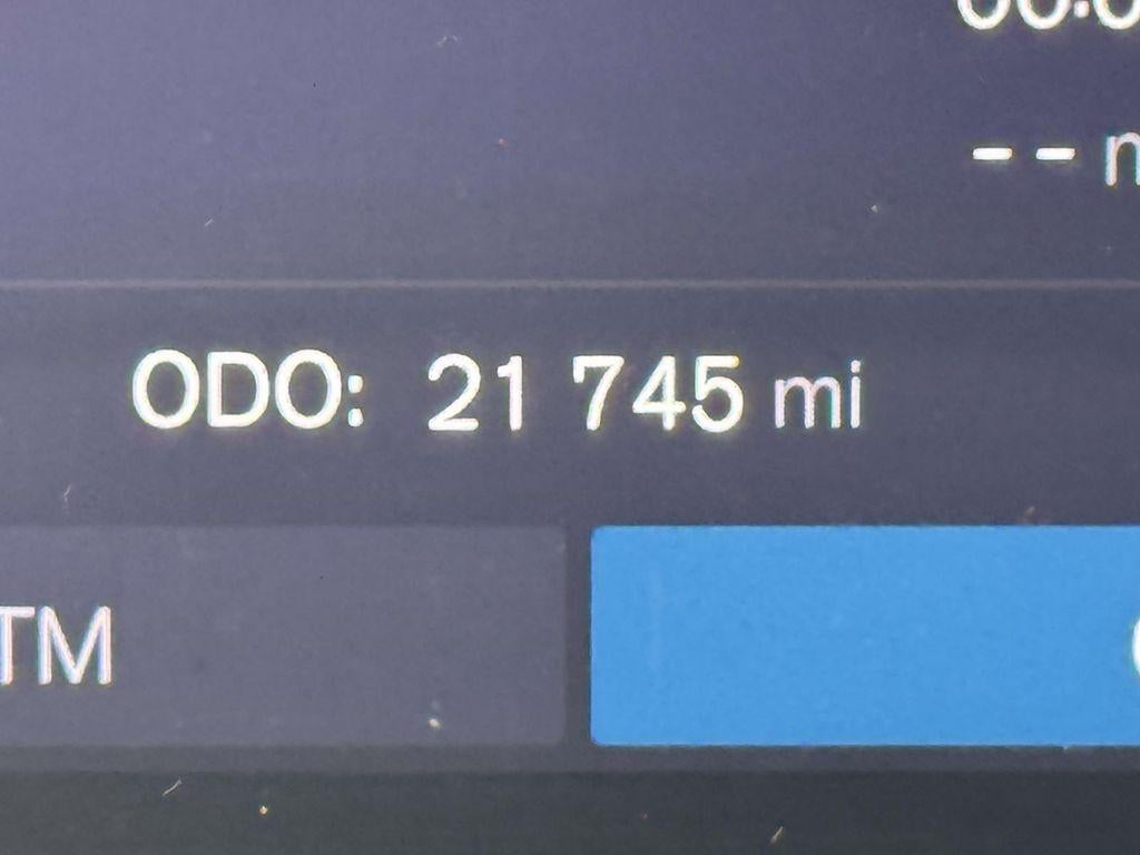 2024 Volvo S60 B5 Plus Dark Theme