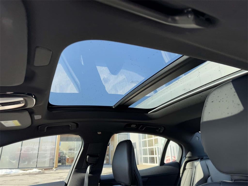 2023 Volvo S60 B5 Plus Black Edition